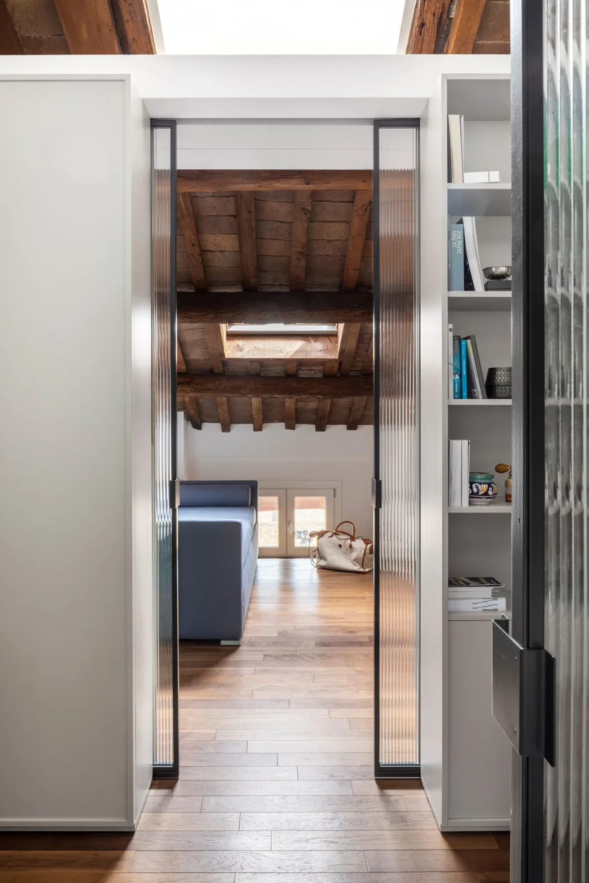 Casa Fràra,Punto Zero设计,摄影:EllerStudio