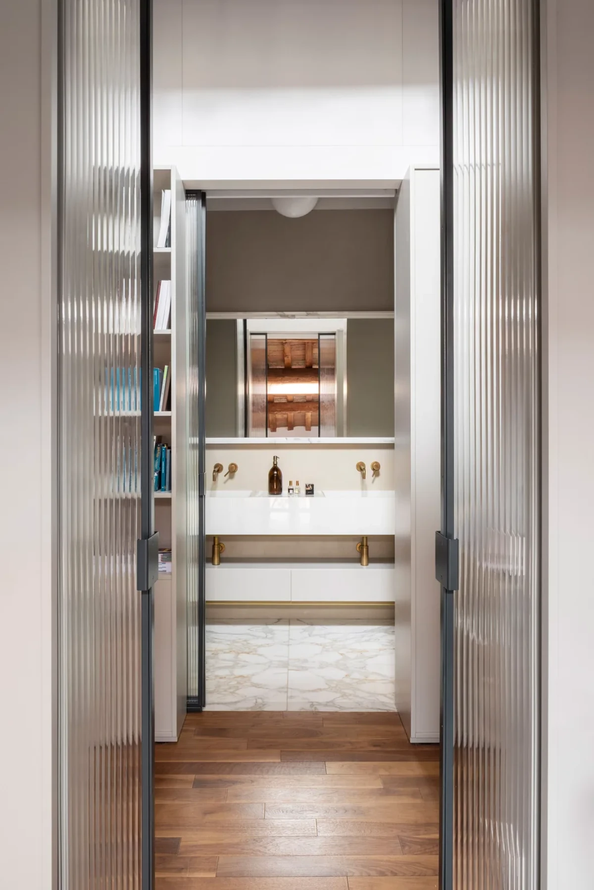 Casa Fràra,Punto Zero设计,摄影:EllerStudio